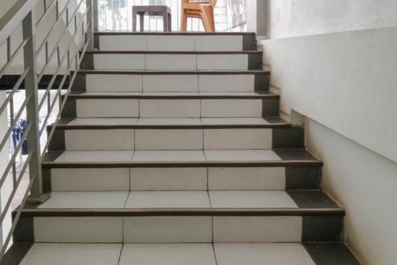 Laponca Residence Pondok Cabe Syariah Redpartner Duku エクステリア 写真