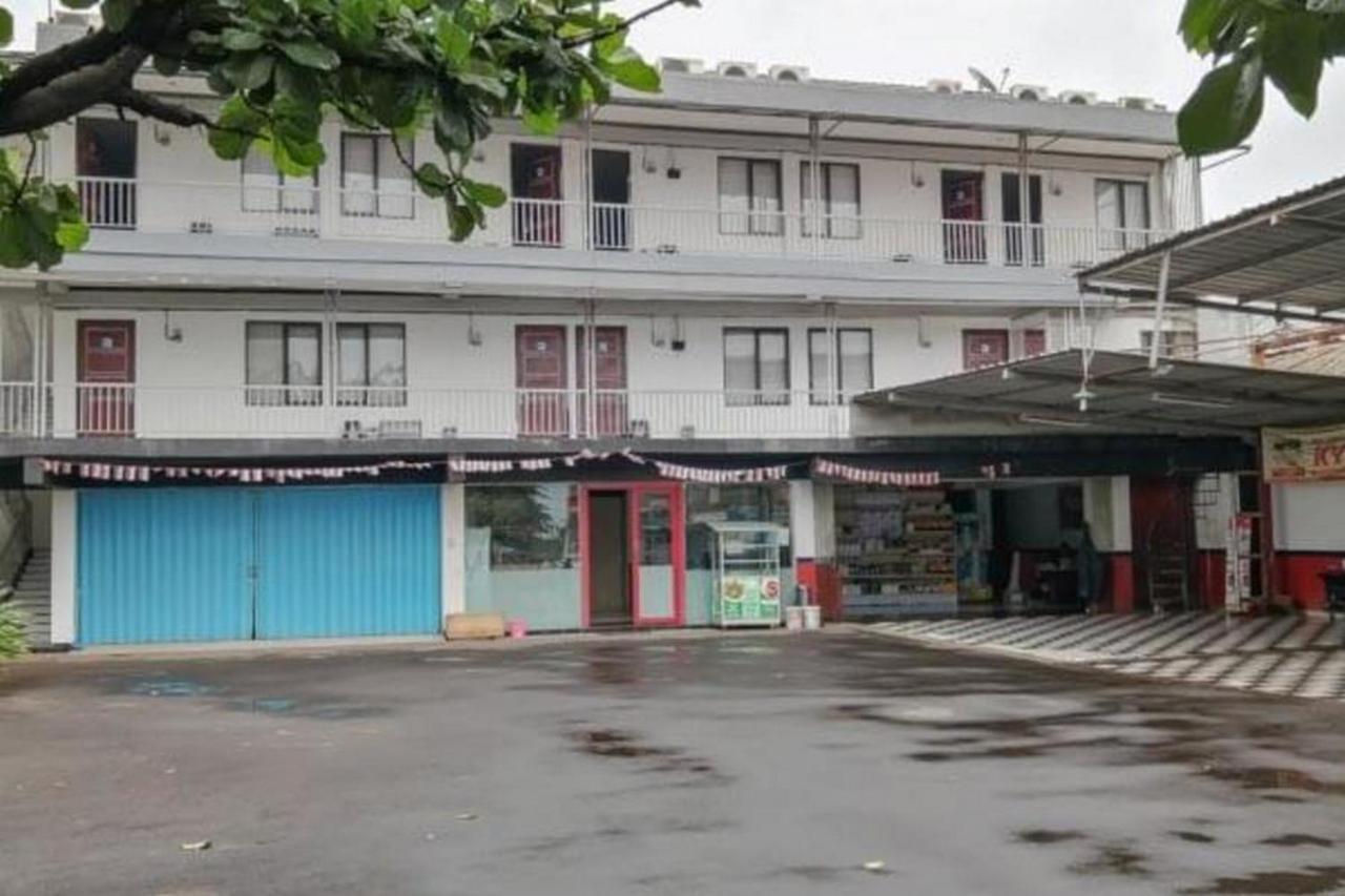 Laponca Residence Pondok Cabe Syariah Redpartner Duku エクステリア 写真